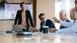 SharePoint governance assessment showing ownership, access, content and lifecycle risks